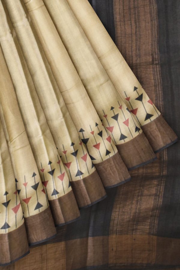 Dark Beige Khadi Tussar Silk Saree K0209010801 4 Pleats and Pallu